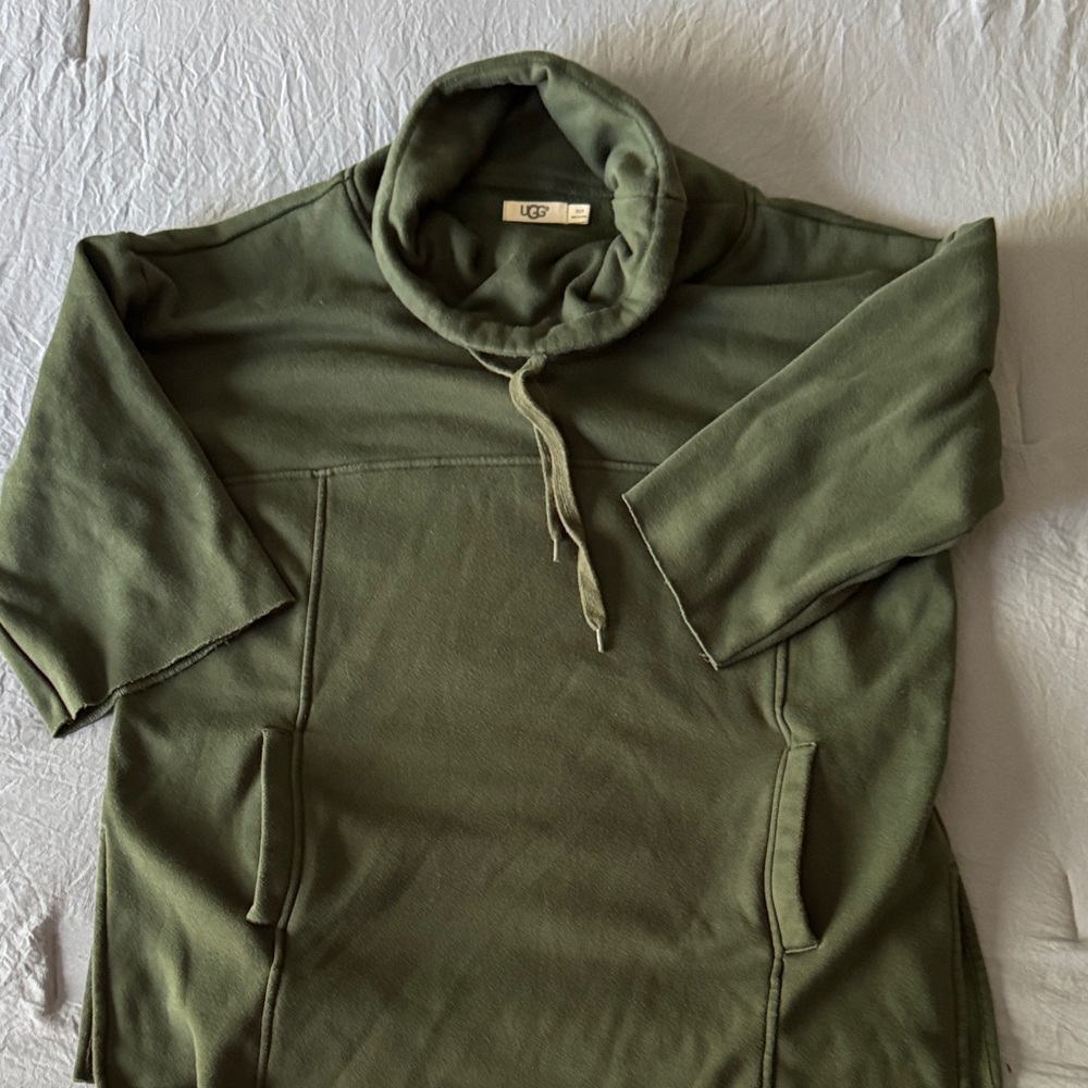 UGG Green Pullover